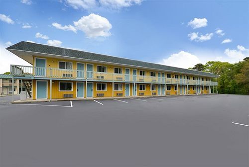 Howard Johnson By Wyndham West Yarmouth Cape Cod Exterior foto